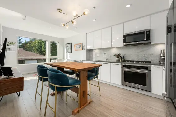 311 2651 Library Lane, North Vancouver For Sale - image 3