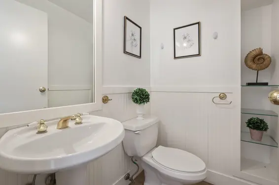 2678 Ottawa Avenue, West Vancouver For Sale - image 25