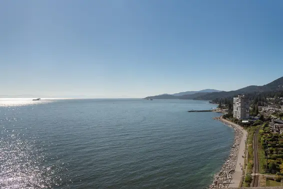 11 2250 Bellevue Avenue, West Vancouver For Sale - image 25