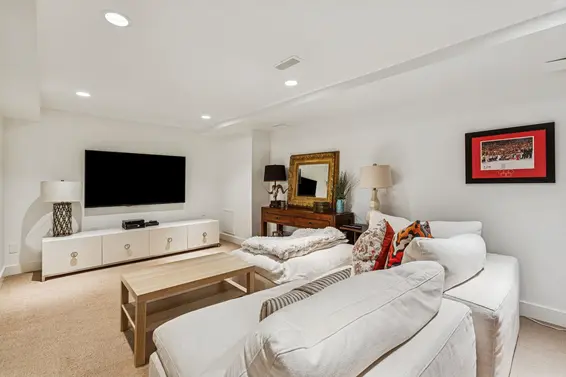 4687 Hoskins Road, North Vancouver For Sale - image 25