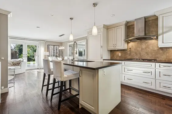 4687 Hoskins Road, North Vancouver For Sale - image 9