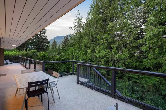 6240 Summit Avenue, West Vancouver For Sale - image 17