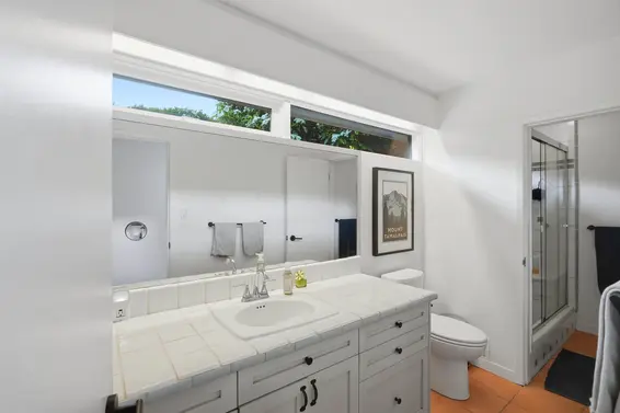 6240 Summit Avenue, West Vancouver For Sale - image 24