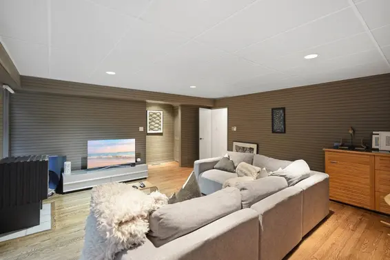 6240 Summit Avenue, West Vancouver For Sale - image 32