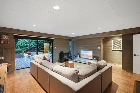 6240 Summit Avenue, West Vancouver For Sale - image 34
