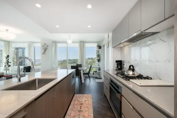 1807 1500 Fern Street, North Vancouver For Sale - image 8
