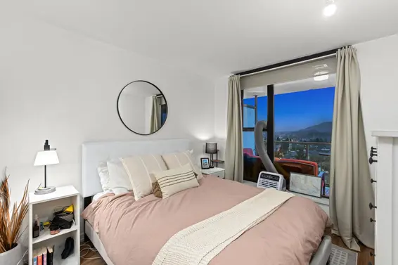 807 683 West Victoria Park, North Vancouver For Sale - image 12