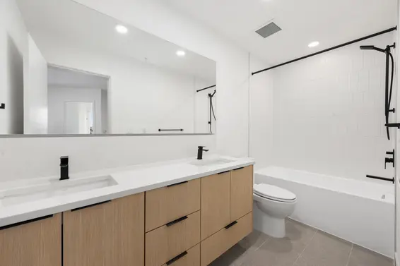 361 422 East 3rd Street, North Vancouver For Sale - image 15