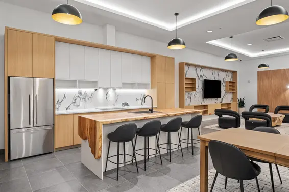 361 422 East 3rd Street, North Vancouver For Sale - image 25