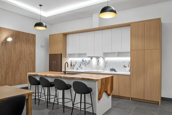 361 422 East 3rd Street, North Vancouver For Sale - image 30