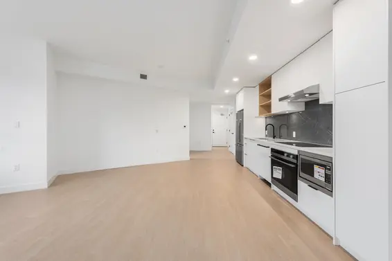 361 422 East 3rd Street, North Vancouver For Sale - image 7