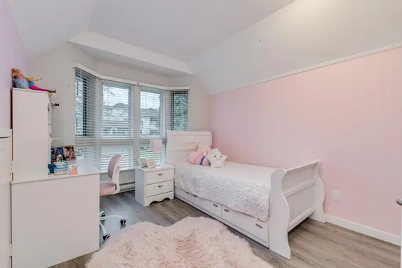 4 233 East 6th Street, North Vancouver For Sale - image 23