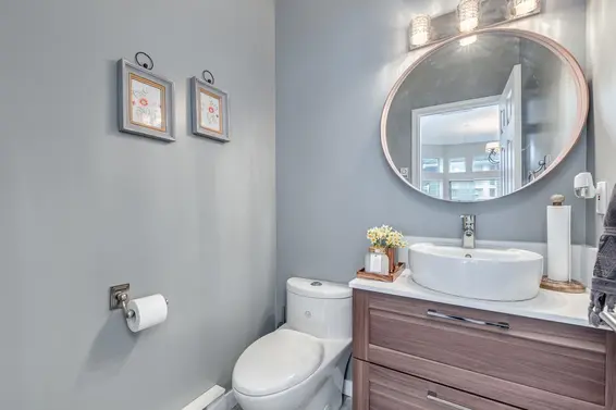 4 233 East 6th Street, North Vancouver For Sale - image 26