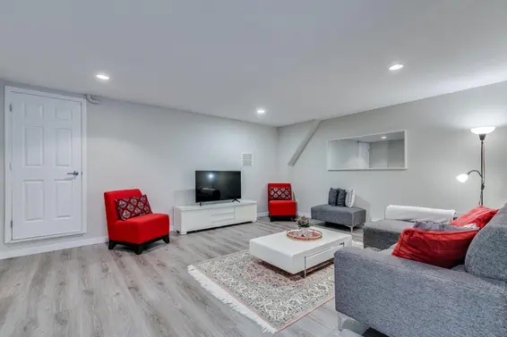 4 233 East 6th Street, North Vancouver For Sale - image 28