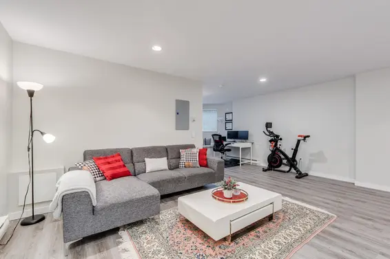 4 233 East 6th Street, North Vancouver For Sale - image 32