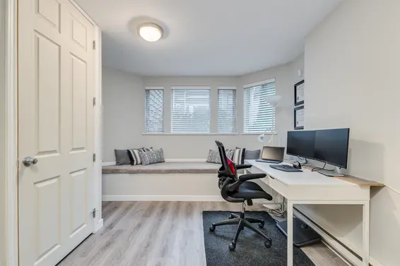 4 233 East 6th Street, North Vancouver For Sale - image 33