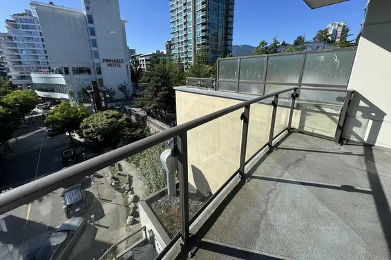 507 162 Victory Ship Way, North Vancouver For Sale - image 32