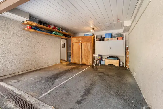 1952 Chesterfield Avenue, North Vancouver For Sale - image 36