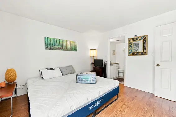 104 2181 Panorama Drive, North Vancouver For Sale - image 15
