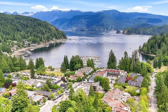 104 2181 Panorama Drive, North Vancouver For Sale - image 38