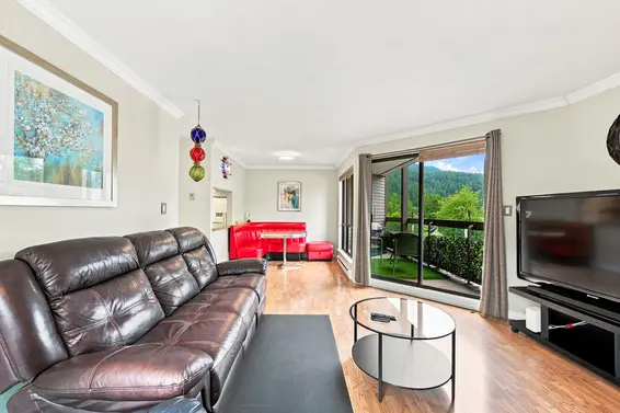 104 2181 Panorama Drive, North Vancouver For Sale - image 5