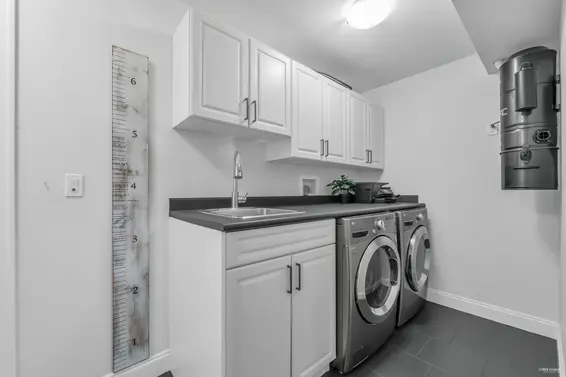 338 West 17th Street, North Vancouver For Sale - image 36