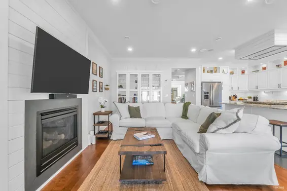 338 West 17th Street, North Vancouver For Sale - image 7