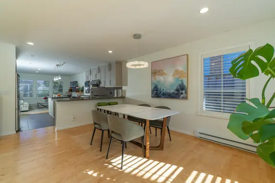 1325 Fernwood Crescent, North Vancouver For Sale - image 18
