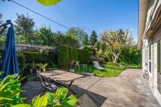 1325 Fernwood Crescent, North Vancouver For Sale - image 38