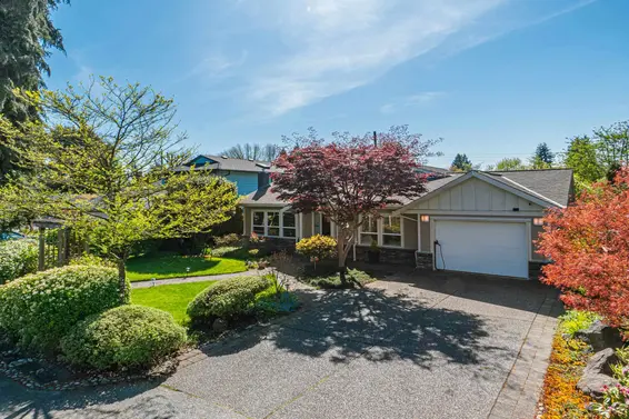 1325 Fernwood Crescent, North Vancouver For Sale - image 4
