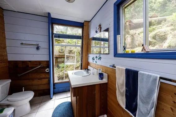 11 East Of Croker Island, North Vancouver For Sale - image 21