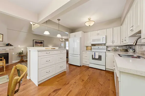 45 650 Roche Point Drive, North Vancouver For Sale - image 13