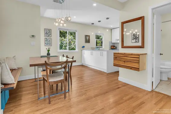 2433 Philip Avenue, North Vancouver For Sale - image 11