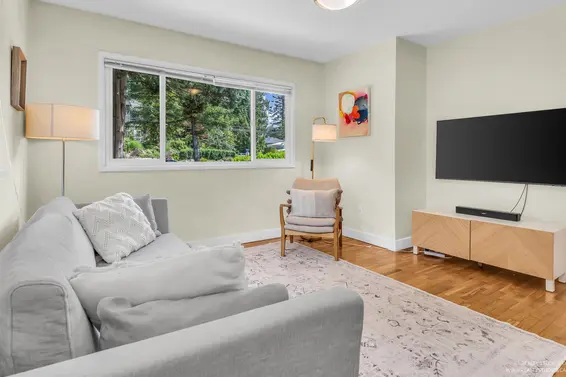 2433 Philip Avenue, North Vancouver For Sale - image 17