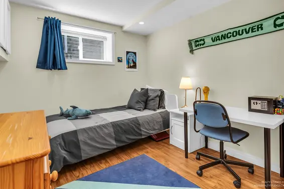 2433 Philip Avenue, North Vancouver For Sale - image 26
