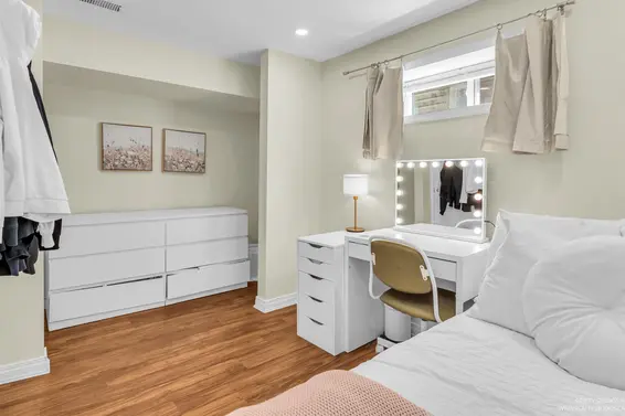 2433 Philip Avenue, North Vancouver For Sale - image 29