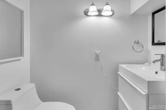 2433 Philip Avenue, North Vancouver For Sale - image 34