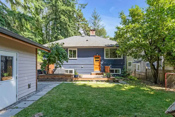 2433 Philip Avenue, North Vancouver For Sale - image 38