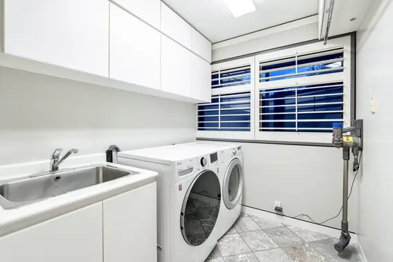 687 Beachview Drive, North Vancouver For Sale - image 33