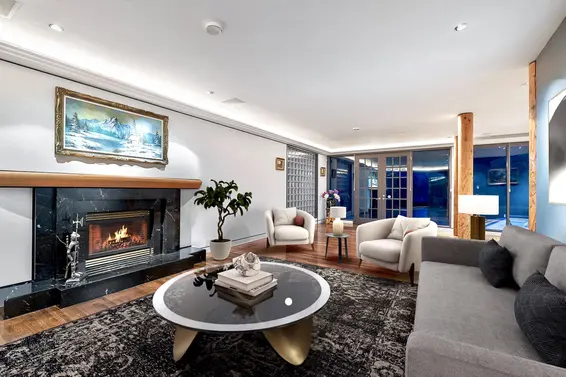 687 Beachview Drive, North Vancouver For Sale - image 4