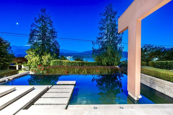 687 Beachview Drive, North Vancouver For Sale - image 40