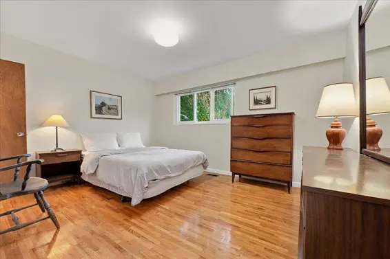 4295 Nottingham Road, North Vancouver For Sale - image 11