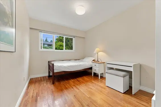 4295 Nottingham Road, North Vancouver For Sale - image 13