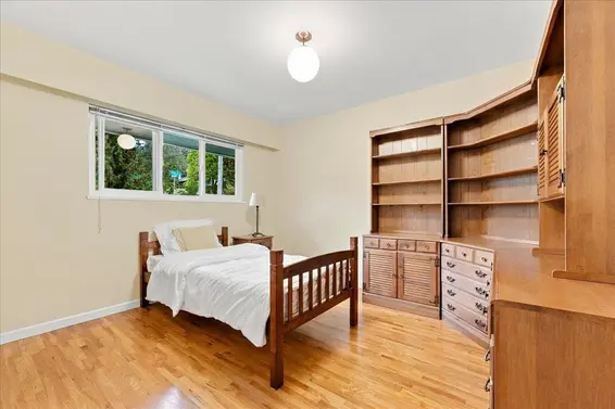 4295 Nottingham Road, North Vancouver For Sale - image 14