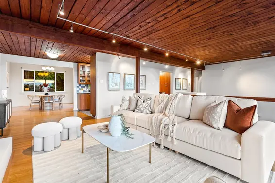 4150 Canterbury Crescent, North Vancouver For Sale - image 7