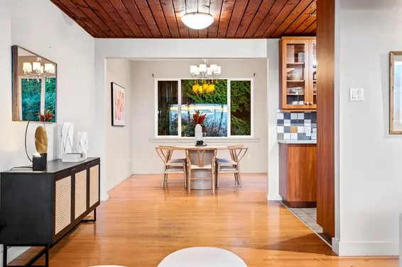 4150 Canterbury Crescent, North Vancouver For Sale - image 8