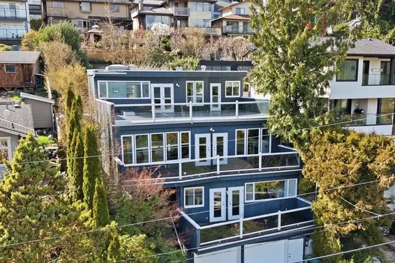 2341 Caledonia Avenue, North Vancouver