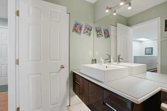 2341 Caledonia Avenue, North Vancouver For Sale - image 32