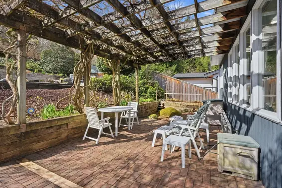 2341 Caledonia Avenue, North Vancouver For Sale - image 36