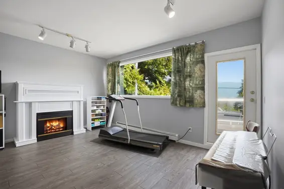 2341 Caledonia Avenue, North Vancouver For Sale - image 6